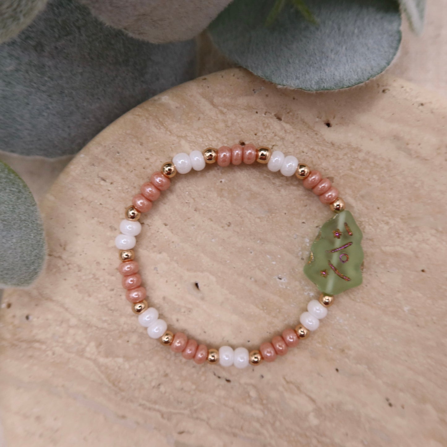 Kids Christmas Tree Bracelet | 14k Gold-plated Hematite & Czech Glass